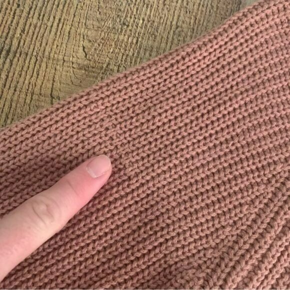 Moon and Madison womens size small pink crew neck sweater with tie up sides - Picture 3 of 8